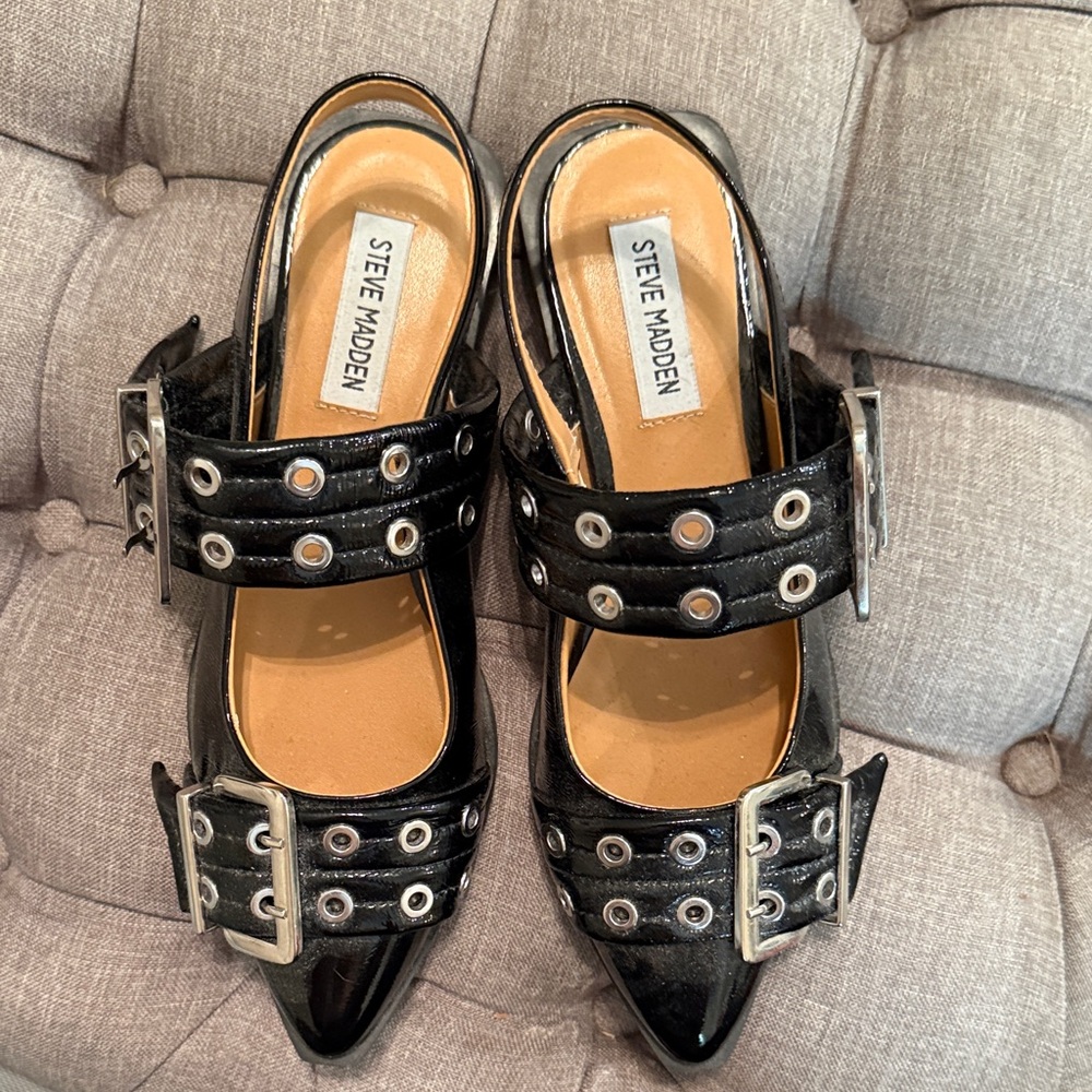 Steve Madden Black Patent Buckle Heels